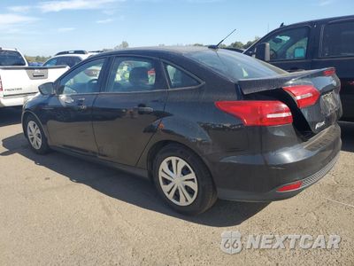 Drugie zdjęcie samochodu z przodu: 2015 FORD FOCUS S VIN:1FADP3E27FL200427 - miniatura