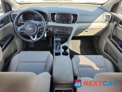 Zdjęcie 8 z 13 samochodu: 2018 KIA SPORTAGE LX VIN:KNDPM3ACXJ7373004 - miniatura
