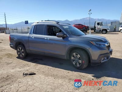 Czwarte zdjęcie samochodu z boku: 2017 HONDA RIDGELINE RTL VIN:5FPYK3F75HB027931 - miniatura