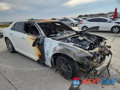 Czwarte zdjęcie samochodu z boku: 2011 CHRYSLER 300C VIN:2C3CA6CT5BH528994 - miniatura