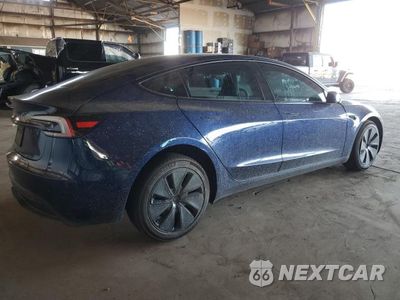 Piąte zdjęcie samochodu w środku: 2024 TESLA MODEL 3 VIN:5YJ3E1EA1RF831219 - miniatura