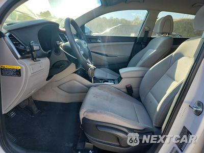Zdjęcie 7 z 14 samochodu: 2017 HYUNDAI TUCSON SE VIN:KM8J23A45HU379269 - miniatura