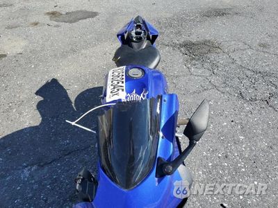 Piąte zdjęcie samochodu w środku: 2022 YAMAHA YZFR7 VIN:JYARM38E5NA004183 - miniatura