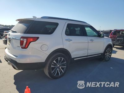 Trzecie zdjęcie samochodu z tyłu: 2016 FORD EXPLORER PLATINUM VIN:1FM5K8HTXGGC81508 - miniatura