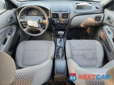Zdjęcie 8 z 14 samochodu: 2004 NISSAN SENTRA 1.8 VIN:3N1CB51D94L482727 - miniatura