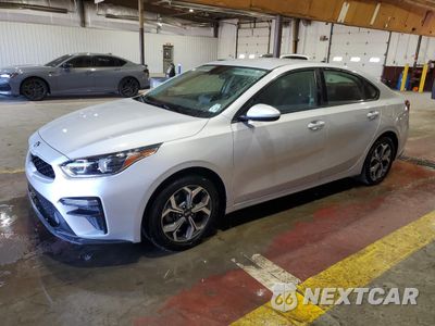 2020 KIA FORTE FE 3KPF24AD7LE185821 - główne zdjęcie licytacji z USA - miniatura