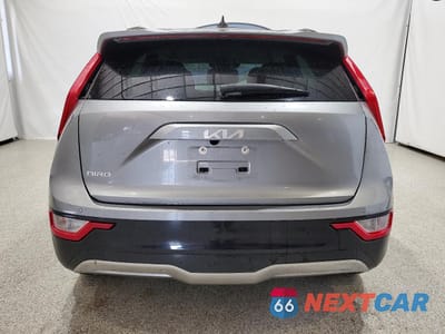 Zdjęcie 6 z 13 samochodu: 2023 KIA NIRO WIND VIN:KNDCR3L14P5029958 - miniatura