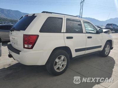 Trzecie zdjęcie samochodu z tyłu: 2006 JEEP GRAND CHEROKEE LAREDO VIN:1J4GR48K46C320652 - miniatura