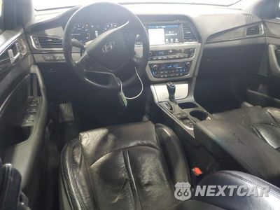 Zdjęcie 8 z 12 samochodu: 2015 HYUNDAI SONATA SPORT VIN:5NPE34AF4FH171272 - miniatura