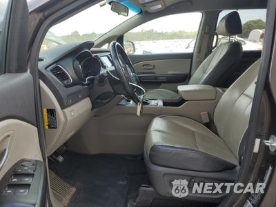 Zdjęcie 7 z 15 samochodu: 2017 KIA SEDONA LX VIN:KNDMB5C13H6248152 - miniatura