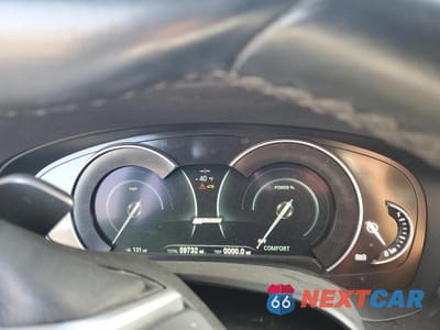 Zdjęcie 9 z 12 samochodu: 2019 BMW 530E VIN:WBAJA9C55KB388568 - miniatura