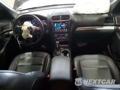 Zdjęcie 8 z 16 samochodu: 2018 FORD EXPLORER XLT VIN:1FM5K8D88JGC03429 - miniatura