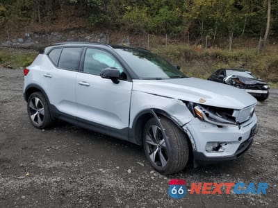 Czwarte zdjęcie samochodu z boku: 2022 VOLVO XC40 P8 RECHARGE CORE VIN:YV4ED3UAXN2774683 - miniatura