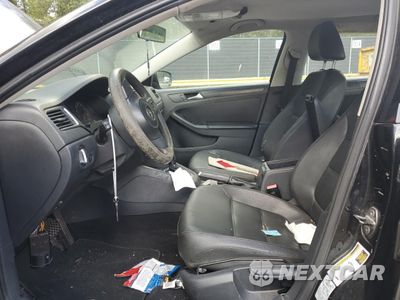 Zdjęcie 7 z 12 samochodu: 2012 VOLKSWAGEN JETTA SE VIN:3VWDP7AJ5CM349957 - miniatura
