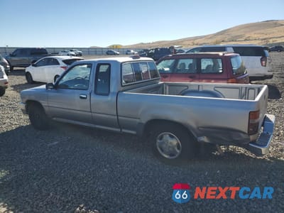 Drugie zdjęcie samochodu z przodu: 1994 TOYOTA PICKUP 1/2 TON EXTRA LONG WHEELBASE VIN:JT4VN93D3R5040163 - miniatura