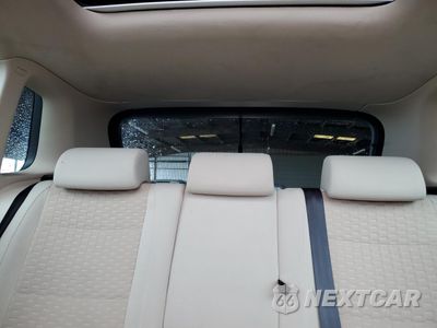 Zdjęcie 10 z 13 samochodu: 2009 VOLKSWAGEN TIGUAN S VIN:WVGAV75N19W533306 - miniatura