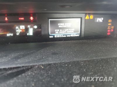 Zdjęcie 9 z 12 samochodu: 2015 TOYOTA PRIUS V VIN:JTDZN3EU6FJ016146 - miniatura