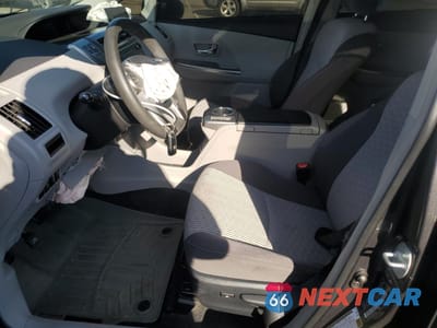 Zdjęcie 7 z 13 samochodu: 2015 TOYOTA PRIUS V VIN:JTDZN3EU4FJ020180 - miniatura