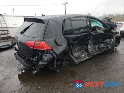 Trzecie zdjęcie samochodu z tyłu: 2017 VOLKSWAGEN GTI S/SE VIN:3VW447AU1HM072069 - miniatura