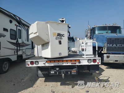 Zdjęcie 6 z 12 samochodu: 2023 FORD F550 SUPER DUTY VIN:1FDUF5HT7PDA08901 - miniatura