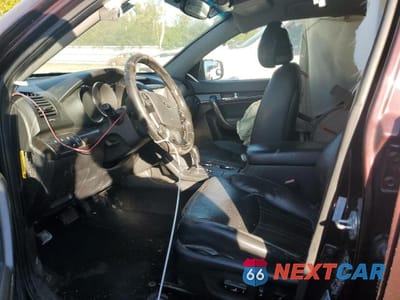 Zdjęcie 7 z 12 samochodu: 2012 KIA SORENTO EX VIN:5XYKU4A60CG206876 - miniatura