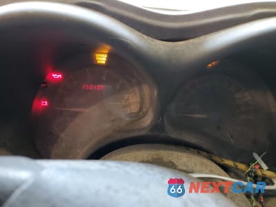 Zdjęcie 9 z 13 samochodu: 1999 PONTIAC GRAND AM SE VIN:1G2NE52T0XM701933 - miniatura