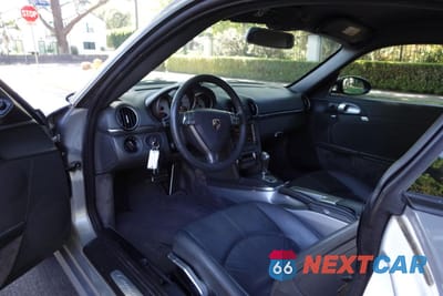 Piąte zdjęcie samochodu w środku: 2008 PORSCHE CAYMAN S VIN:WP0AB29818U780503 - miniatura