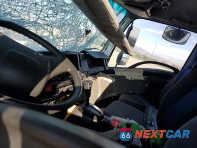 Zdjęcie 8 z 10 samochodu: 2023 ISUZU FTR VIN:54DK6S1F5PSA51125 - miniatura