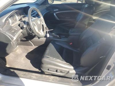 Zdjęcie 7 z 12 samochodu: 2010 HONDA ACCORD EXL VIN:1HGCS2B85AA007190 - miniatura