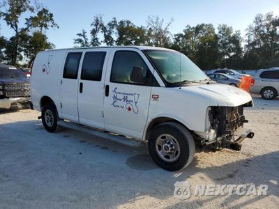 Czwarte zdjęcie samochodu z boku: 2017 GMC SAVANA G2500 VIN:1GTW7AFF9H1908427 - miniatura