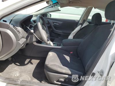 Zdjęcie 7 z 14 samochodu: 2015 NISSAN ALTIMA 2.5 VIN:1N4AL3AP9FC168077 - miniatura