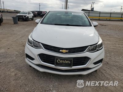 Piąte zdjęcie samochodu w środku: 2017 CHEVROLET CRUZE LS VIN:1G1BC5SM4H7129383 - miniatura