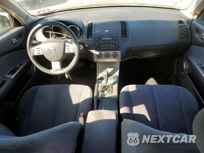 Zdjęcie 8 z 12 samochodu: 2005 NISSAN ALTIMA SE VIN:1N4BL11D95C241526 - miniatura