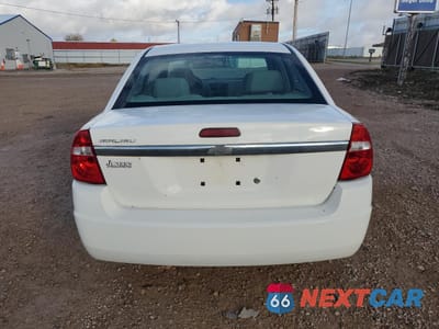 Zdjęcie 6 z 12 samochodu: 2004 CHEVROLET MALIBU VIN:1G1ZS52F44F224271 - miniatura