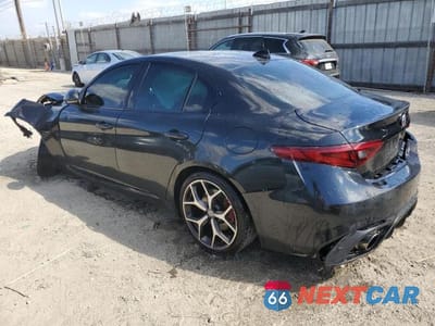 Drugie zdjęcie samochodu z przodu: 2019 ALFA ROMEO GIULIA VIN:ZARFAMAN5K7598725 - miniatura