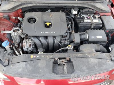 Zdjęcie 11 z 13 samochodu: 2017 HYUNDAI ELANTRA SE VIN:5NPD84LF2HH015860 - miniatura