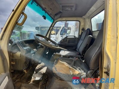 Zdjęcie 7 z 14 samochodu: 2007 ISUZU NPR VIN:JALC4B16177004252 - miniatura