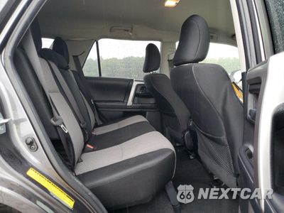 Zdjęcie 11 z 16 samochodu: 2019 TOYOTA 4RUNNER SR5/SR5 PREMIUM VIN:JTEBU5JR4K5649633 - miniatura