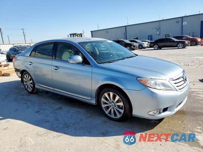 Czwarte zdjęcie samochodu z boku: 2012 TOYOTA AVALON LIMITED VIN:4T1BK3DB0CU457075 - miniatura