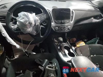 Zdjęcie 8 z 13 samochodu: 2021 CHEVROLET MALIBU RS VIN:1G1ZG5ST8MF061759 - miniatura