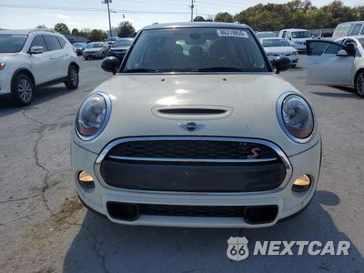 Piąte zdjęcie samochodu w środku: 2016 MINI COOPER S VIN:WMWXU3C57G2D29269 - miniatura