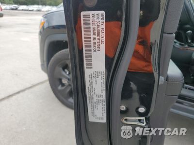 Zdjęcie 13 z 16 samochodu: 2021 JEEP COMPASS LATITUDE VIN:3C4NJDBB7MT573818 - miniatura