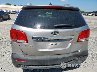 Zdjęcie 6 z 13 samochodu: 2013 KIA SORENTO EX VIN:5XYKU3A62DG364812 - miniatura