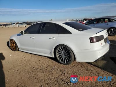 Drugie zdjęcie samochodu z przodu: 2018 AUDI S6 PREMIUM PLUS VIN:WAUFFAFC2JN042168 - miniatura