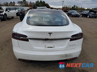 Zdjęcie 6 z 12 samochodu: 2020 TESLA MODEL S VIN:5YJSA1E27LF397556 - miniatura