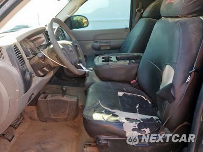 Zdjęcie 7 z 12 samochodu: 2008 GMC SIERRA K2500 HEAVY DUTY VIN:1GTHK24K08E121680 - miniatura