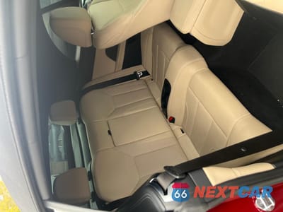 Czwarte zdjęcie samochodu z boku: 2025 BMW M440XI VIN:WBA73DB06SCT14342 - miniatura