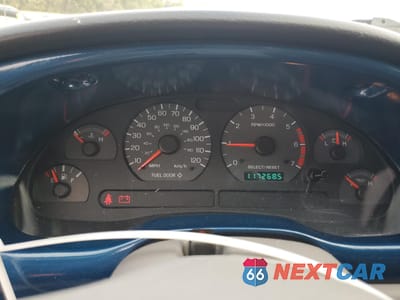 Zdjęcie 9 z 12 samochodu: 2000 FORD MUSTANG VIN:1FAFP4045YF221981 - miniatura