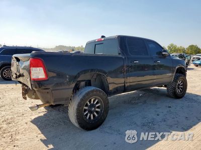 Trzecie zdjęcie samochodu z tyłu: 2020 RAM 1500 BIG HORN/LONE STAR VIN:1C6SRFMTXLN342902 - miniatura