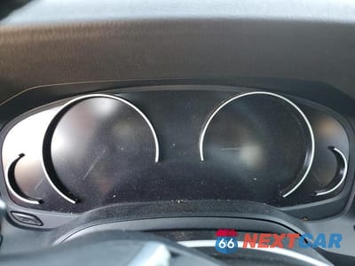 Zdjęcie 9 z 12 samochodu: 2020 BMW 330XI VIN:3MW5R7J07L8B38600 - miniatura